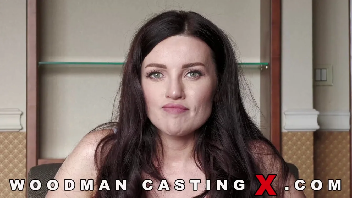 WoodmanCastingX Luna Roulette Casting Hard XXX